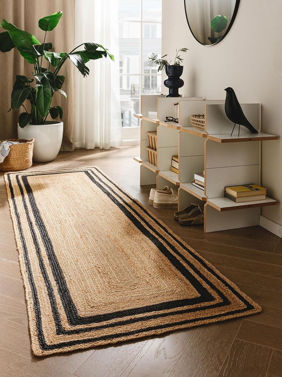Jutta handmatig geweven jute vloerkleed zwart 70 x 200 cm