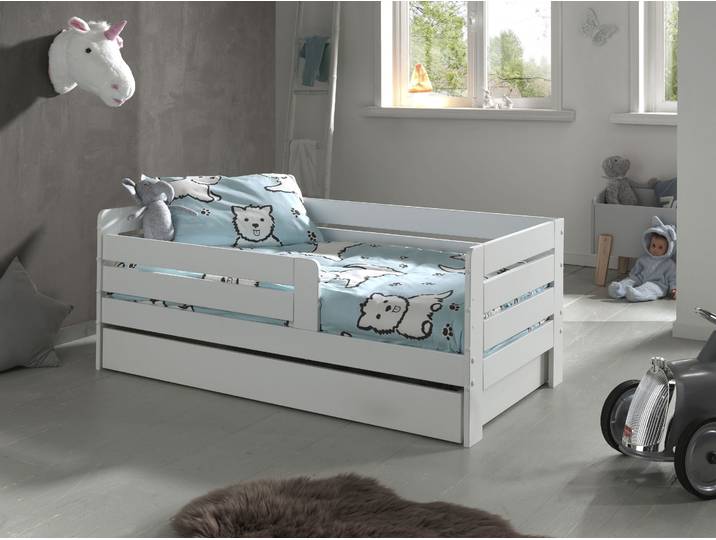 Kinderbett VIPACK Junior, Kiefermassiv mit umlaufendem Absturzschutz und Rolllattenrost , weiß, B:76cm H:56cm L:143,6cm, Betten, Kinderbett, wahlweise in 2 Farben, mit oder ohne Schublade