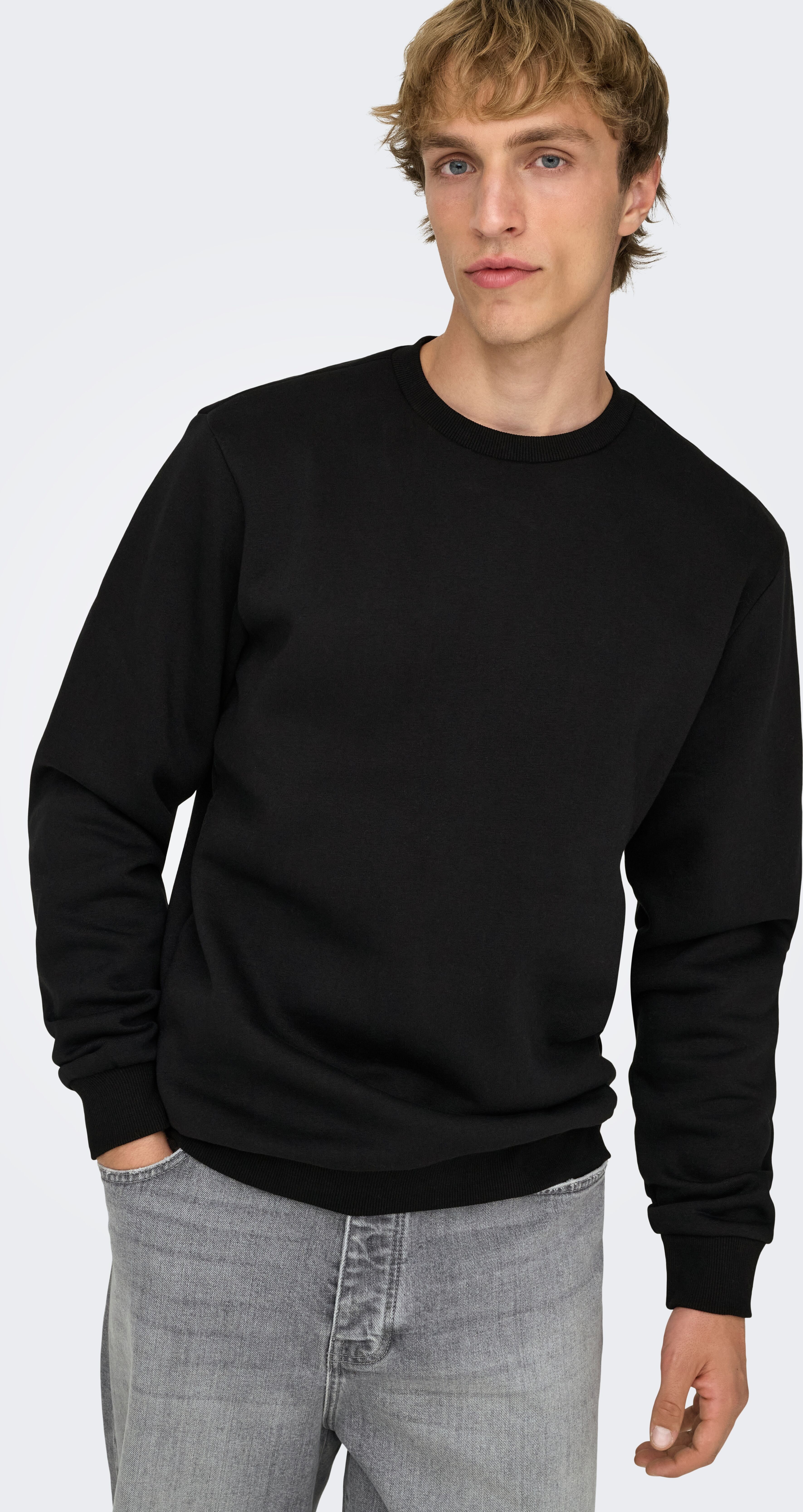 Sweatshirt ONLY & SONS "CERES LIFE CREW NECK SWEATSHIRT", Herren, Gr. XL, schwarz, angeraute Sweatware, Obermaterial: 65% Baumwolle, 35% Polyester, unifarben, normal normal, Rundhals, Bündchen, Sweatshirts Sweatshirt schwarz XL