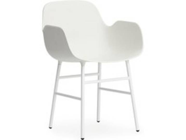 Normann Copenhagen - Form Armlehnstuhl mit Metallgestell