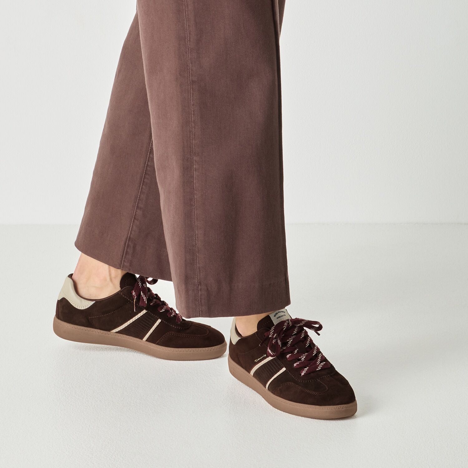 Plateausneaker TAMARIS, Damen, Gr. 37, Textil, beige (mokka), Leder, Lederimitat, Textil, kontrastfarbene Details, Schuhe Plateausneaker, Halbschuh, Freizeitschuh, Plateausneaker mit Kontrastbesatz mokka 37, Textil