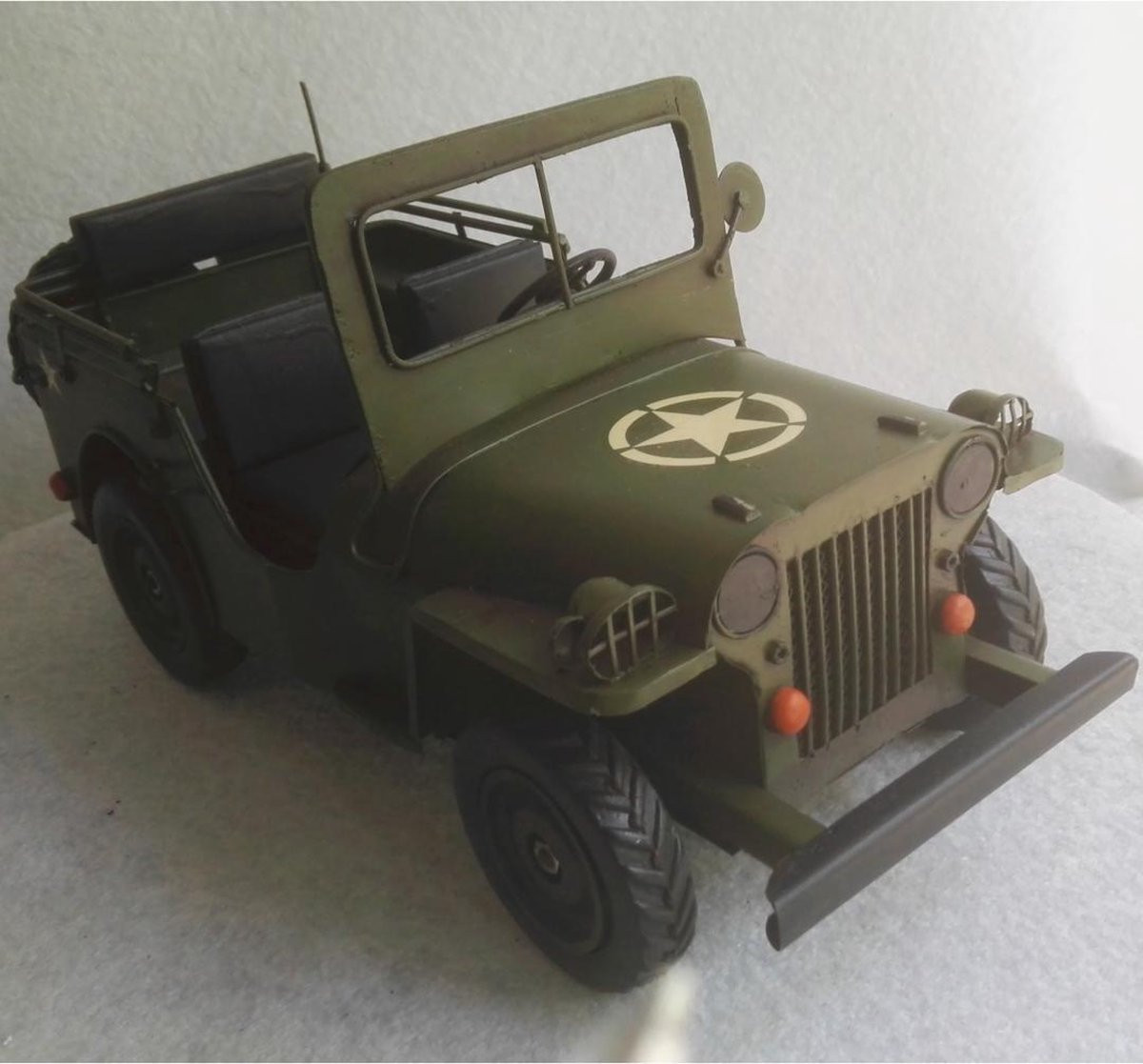 MadDeco Blikken Jeep Modelauto voor Volwassenen