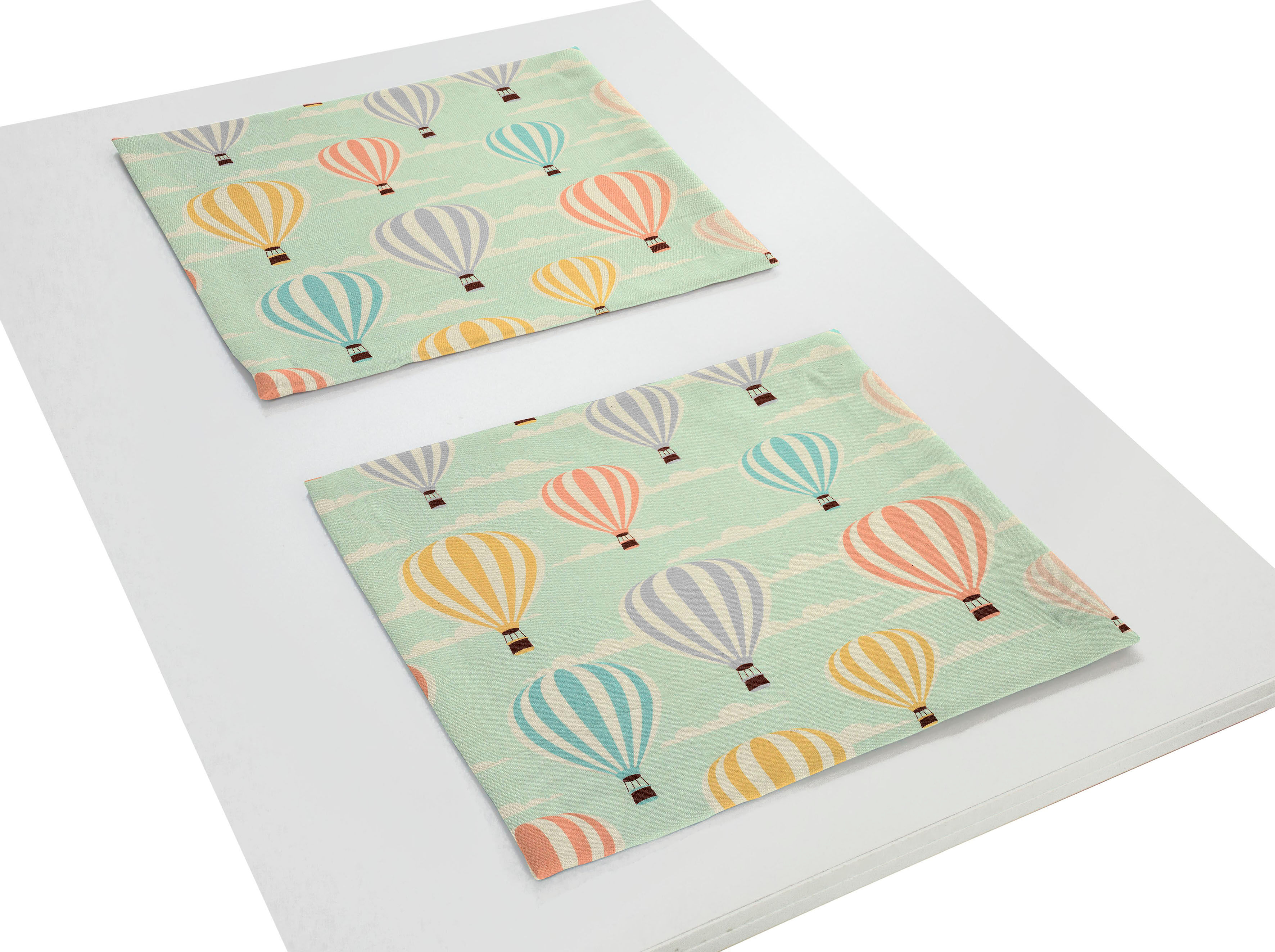 Platzset ADAM "Balloons" Gr. 2, grün, B:40cm L:50cm, Obermaterial: 100% Baumwolle, Platzsets, Platzset, GOTS organic,zertifiziert durch CERES 0242für Kinder grün B/L: 40cm x 50cm, 2 Stk., Bio-Baumwolle, rechteckig