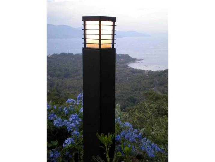 Halmstad 85 LED 8,5W Borne de Jardin Noir - Norlys - Terrasse - Métal