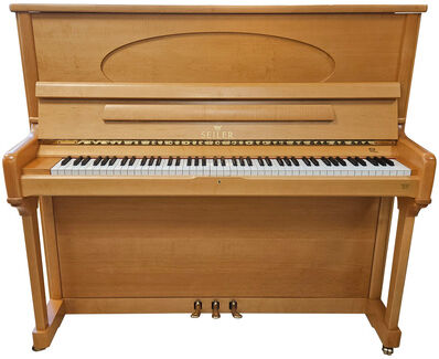 Seiler Piano 132 Used Maple