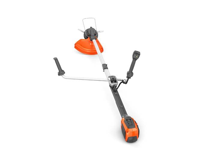 Akku-Rasentrimmer HUSQVARNA 220iR 32 cm Kunststoffmesser , orange (bunt), Motorsensen, Akku-Rasentrimmer, Akku-Rasentrimmer mit 32 cm Schnittbreite und Teleskopstiel