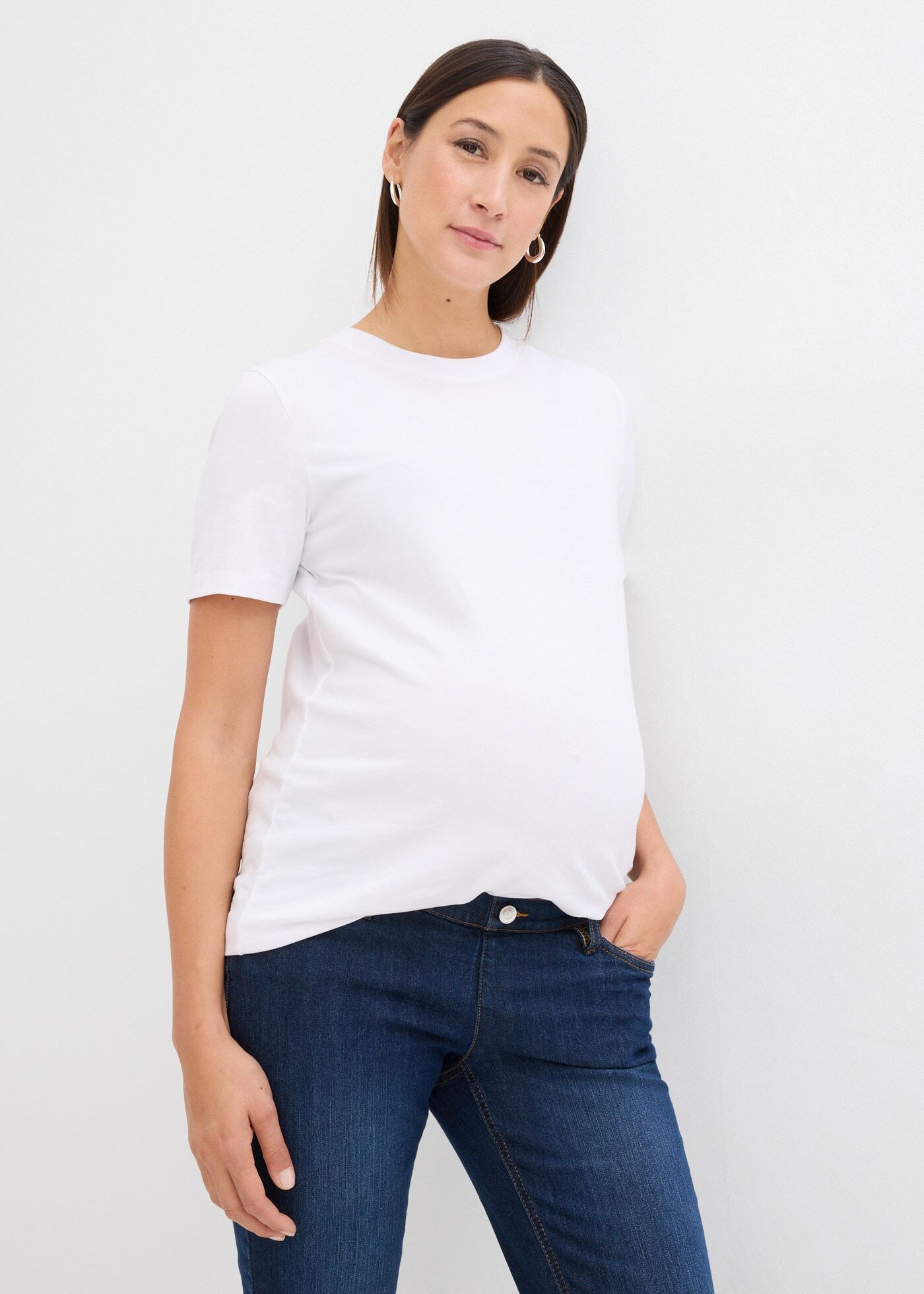 Umstandsshirt BONPRIX, Damen, Gr. 52/54 (XXL), schwarz, weiß, Jersey, Obermaterial: 95% Baumwolle, 5% Elasthan, unifarben, loose fit hüftbedeckend, Rundhals, Shirts Umstandsshirt, Loose Fit Passform - perfekt für die Schwangerschaft