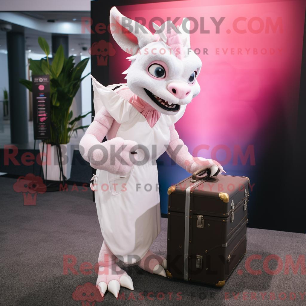 Maskottchenfigur REDBROKOLY eines rosa Chupacabra mit Brautkleid und Aktentasche