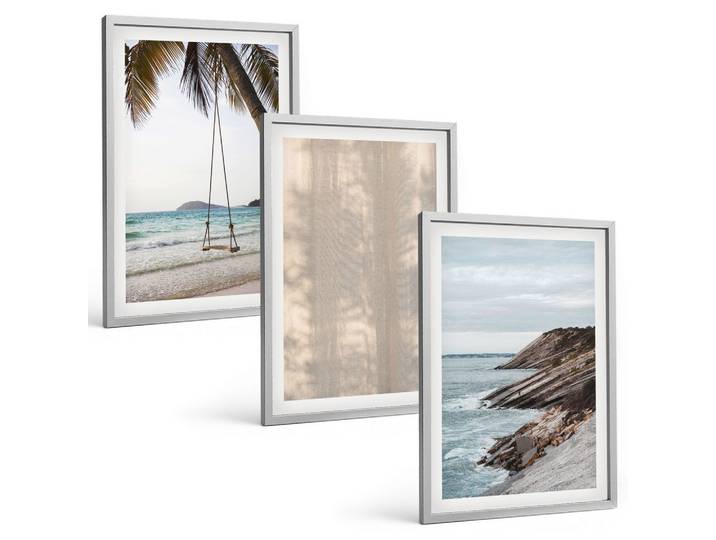 BILDER SET 3er Set - 40x60 cm Silberner Rahmen - Sommerlicher Sandstrand mit Meerblick