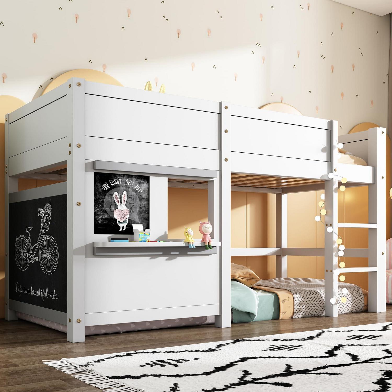 Kinderbett Hochbett 90x200 mit Leiter und Wandtafel Weiß Kiefernholz