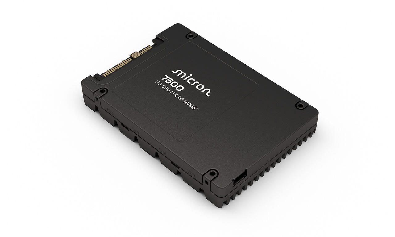 Micron Technology Micron 7500 MAX U.3 SSD - 800 GB MTFDKCC800TGQ-1BK1DABYYR