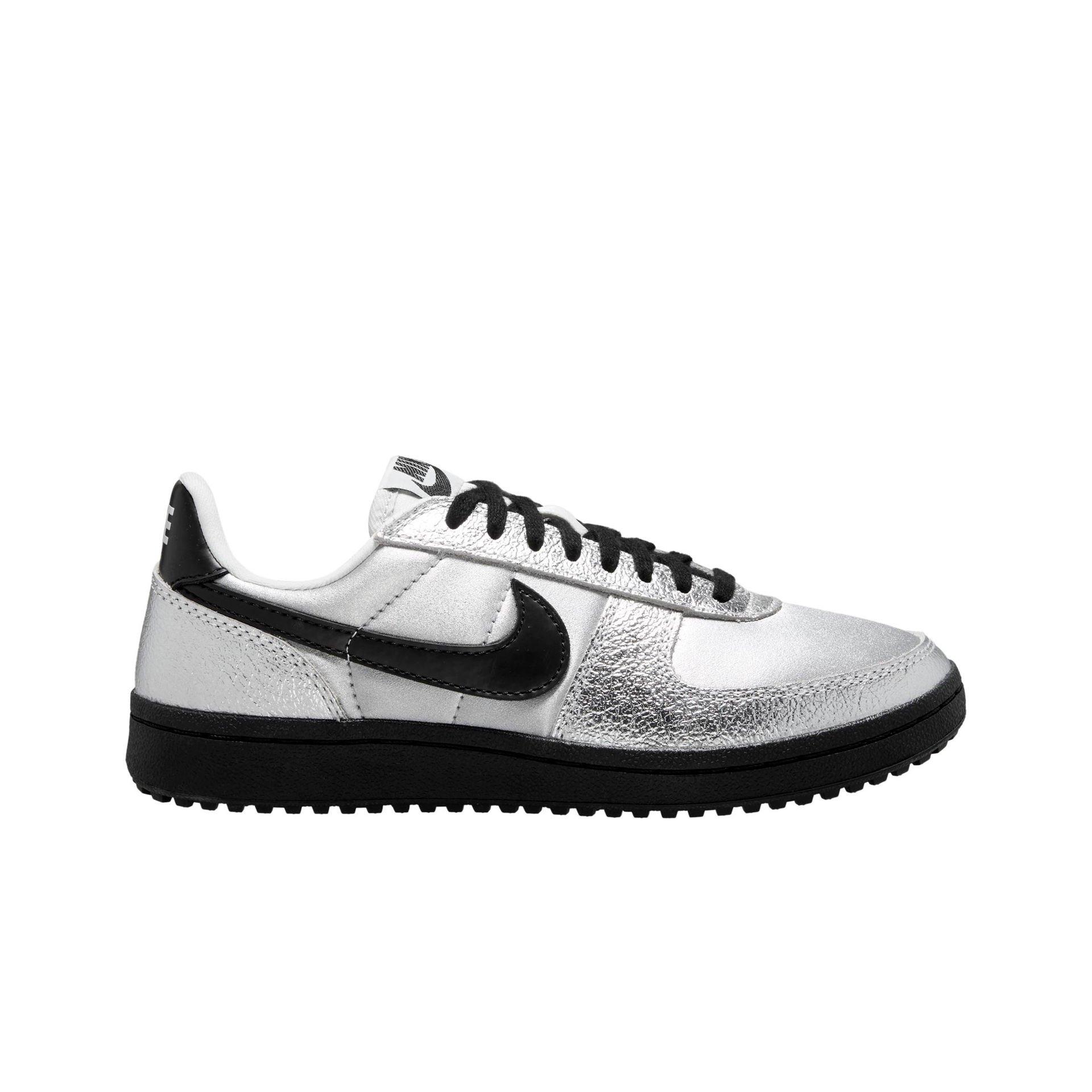 WMNS NIKE FELDGENERAL