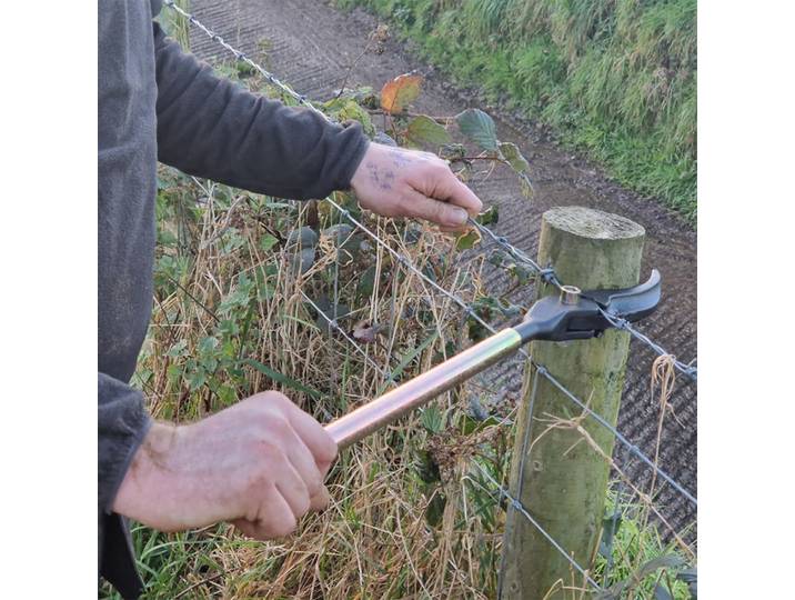 Civière de fil de clôture, tendeur de clôture en fil de fer barbelé, extracteur de fil facile pour créer et réparer des clôtures agricoles