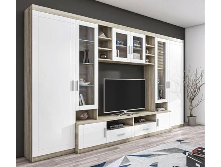 AX Living Wohnwand Parisca 340 cm Sonoma Eiche Einem Hängeschrank. Zahlreiche offene und geschlossene Fächer schaffen Ordnung. Zwei Vitrinen. Breite von 340 cm.