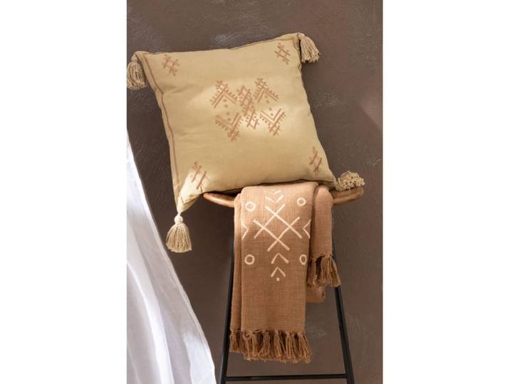 Plaid motifs ethniques en coton beige 130x1x170 cm