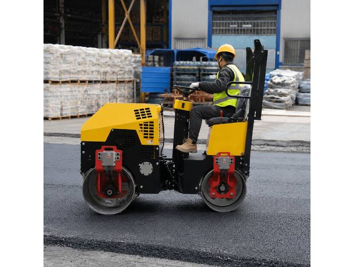 Compacteur vibrant à tambour tandem, machine personnalisée haute performance pour la réparation des bases de routes et des trottoirs