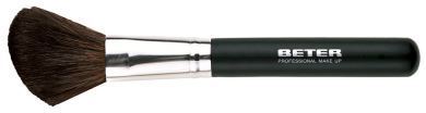 Beter Angled blusher brush, goat hair