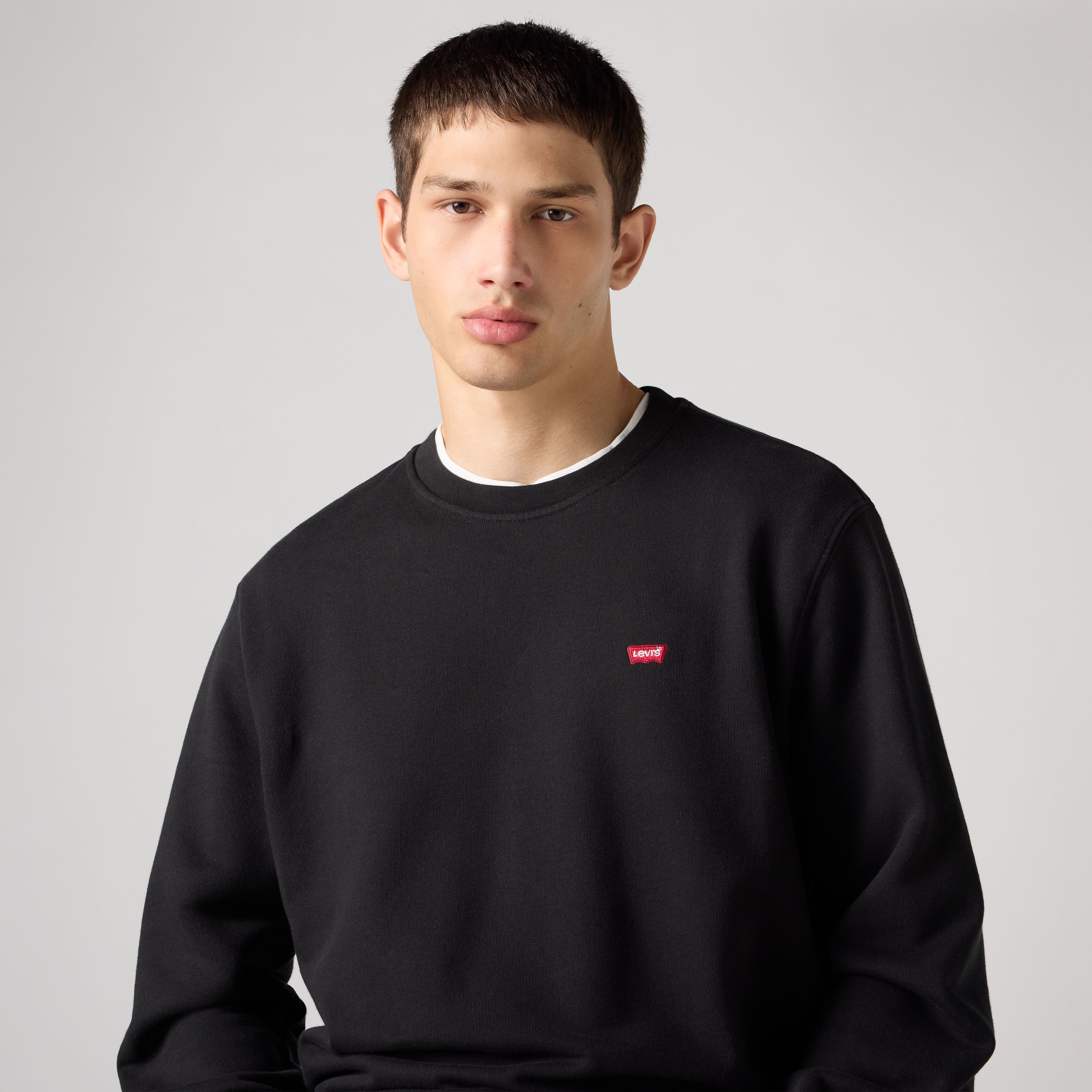 Sweatshirt LEVI'S "SWEATSHIRT NEW ORIGINAL CREW", Herren, Gr. M, schwarz (mineral schwarz), angeraute Sweatware, Obermaterial: 100% Baumwolle, unifarben, normal normal, Rundhals, Rippbündchen, Sweatshirts Sweatshirt, Innen weich angeraut mineral schwarz M