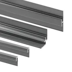 Schulte  Profilset  für  Decodesign  Rückwände:  2  Endprofile  eckig,  1  Eckverbinder  in  Ecke,  1  Flächenverbinder  2550  mm  Chromoptik