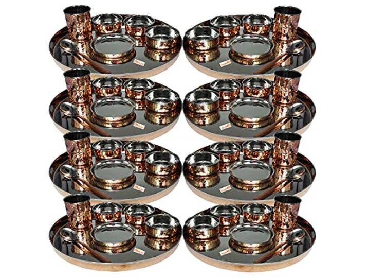 Traditionelles Essgeschirr-Set aus Edelstahl und Kupfer, Thali-Teller, Schüsseln, Glas und Löffel, Durchmesser 13-Inch Stahl, Kupfer.