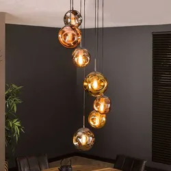 Hängelampe für hohe Räume aus Glas und Metall Retrostil