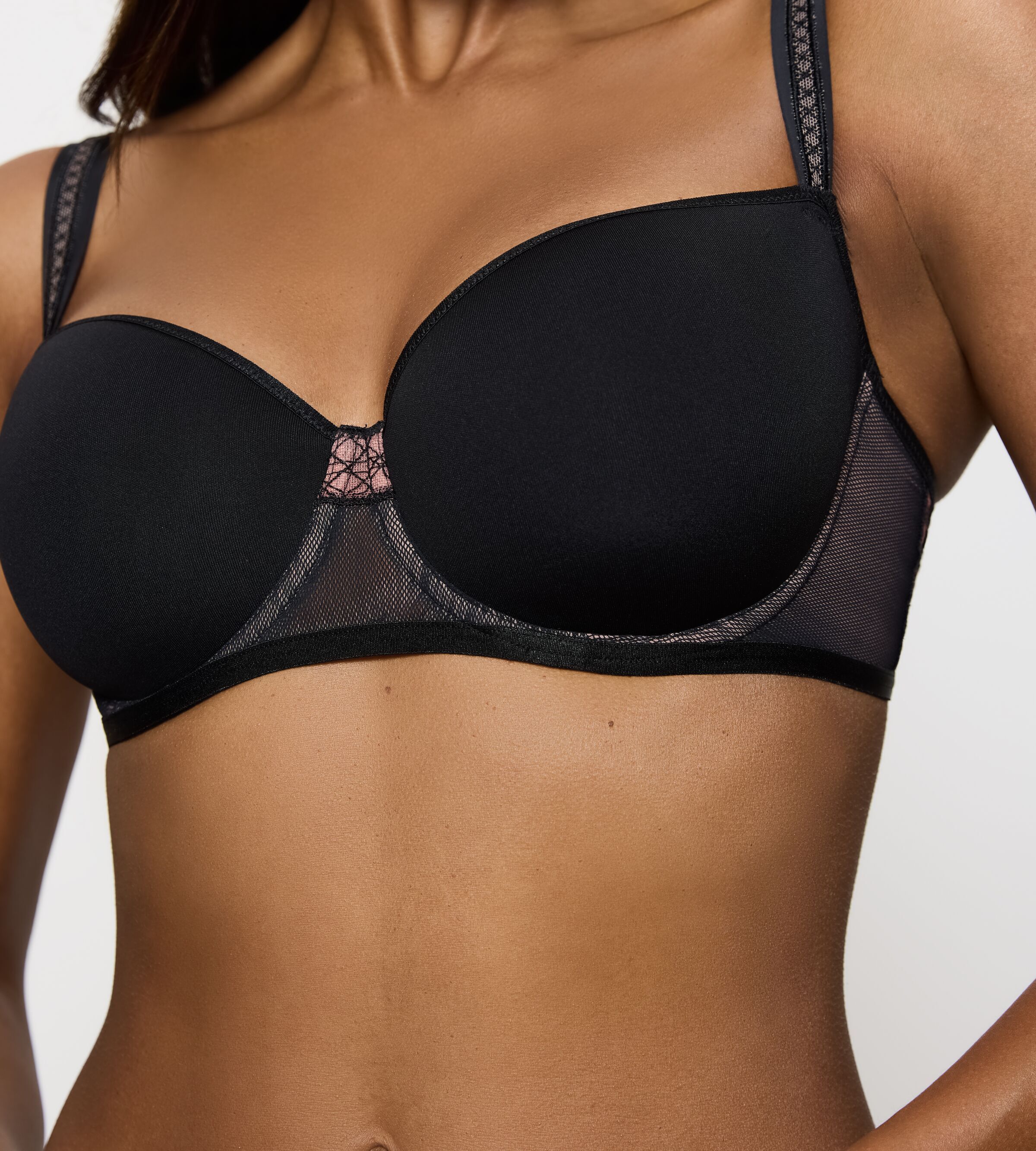 Triumph "Palina Cosmic Heartbeat" Limited Edition by Palina Rojinski schwarz 75, Cup D