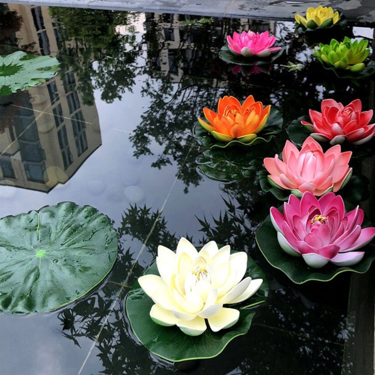 INF Künstliche schwimmende Lotusblumen Set 5 Stück 10cm EVA, realistische mehrfarbige Wasserlilien für Teich, Pool und Aquarium
