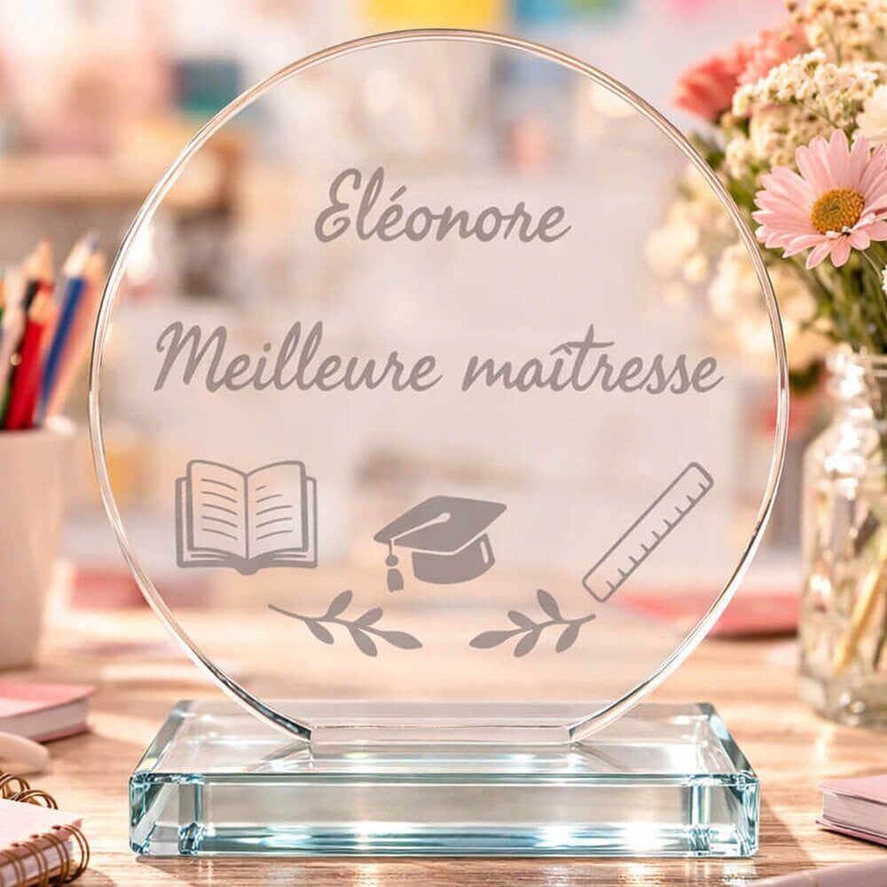Ocadeau Trophée maître maîtresse personnalisé