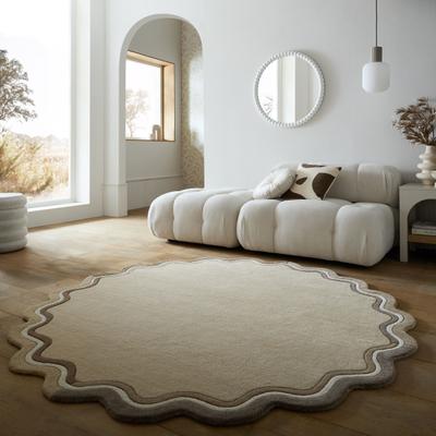 Teppich FLAIR RUGS "LEO SCALLOP BORDER", beige (natürlich), B:180cm H:8mm L:180cm, Wolle, Teppiche, Teppich, Woll Border Teppich, mit Muschelsaumkante
