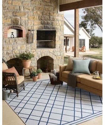 Alexander Home Elinor Indoor/Outdoor Area Rug