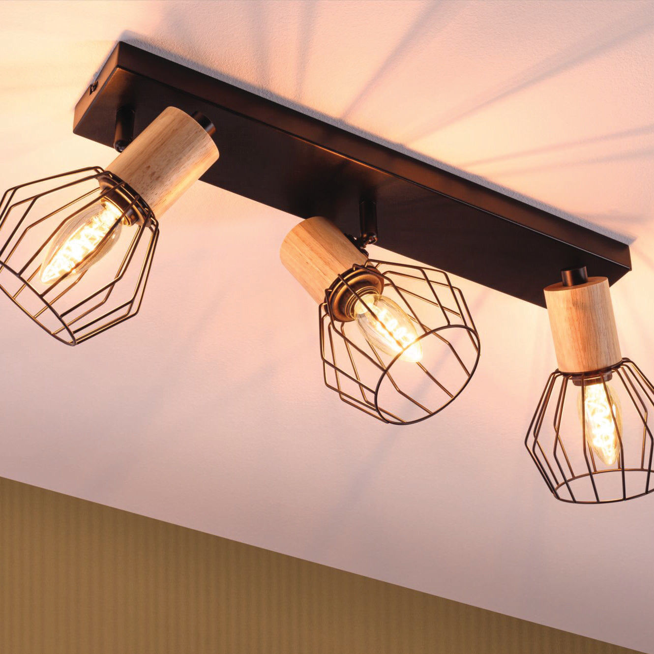 Paulmann - Standard LED Candle Bulb 4W E14 Gold Light