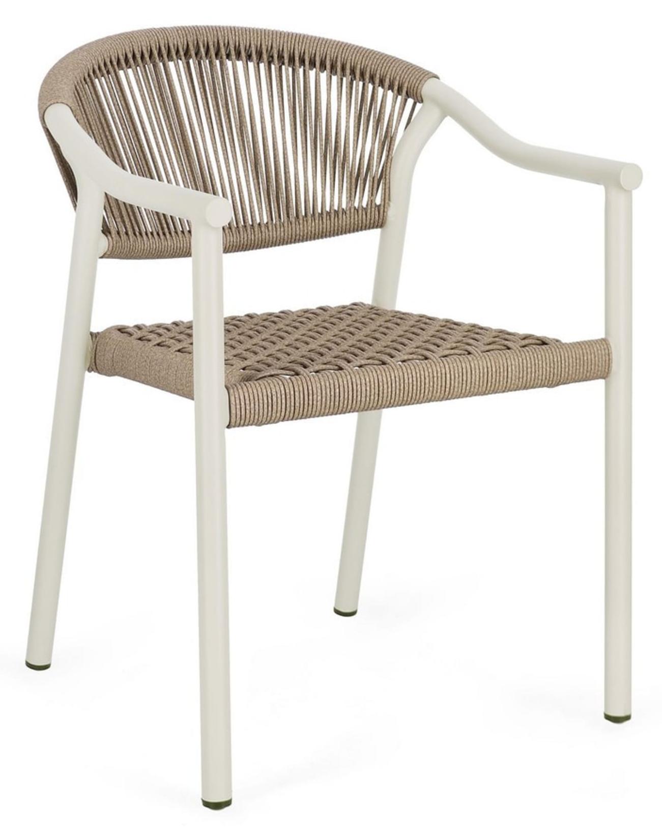 4er-Set Stühle mit Armlehnen FORMENTERA aus beigem Aluminium und sandfarbener Kunstfaser, stapelbar