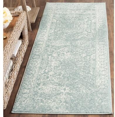 SAFAVIEH Adirondack Dakota Rustic Shabby Chic Distressed Rug