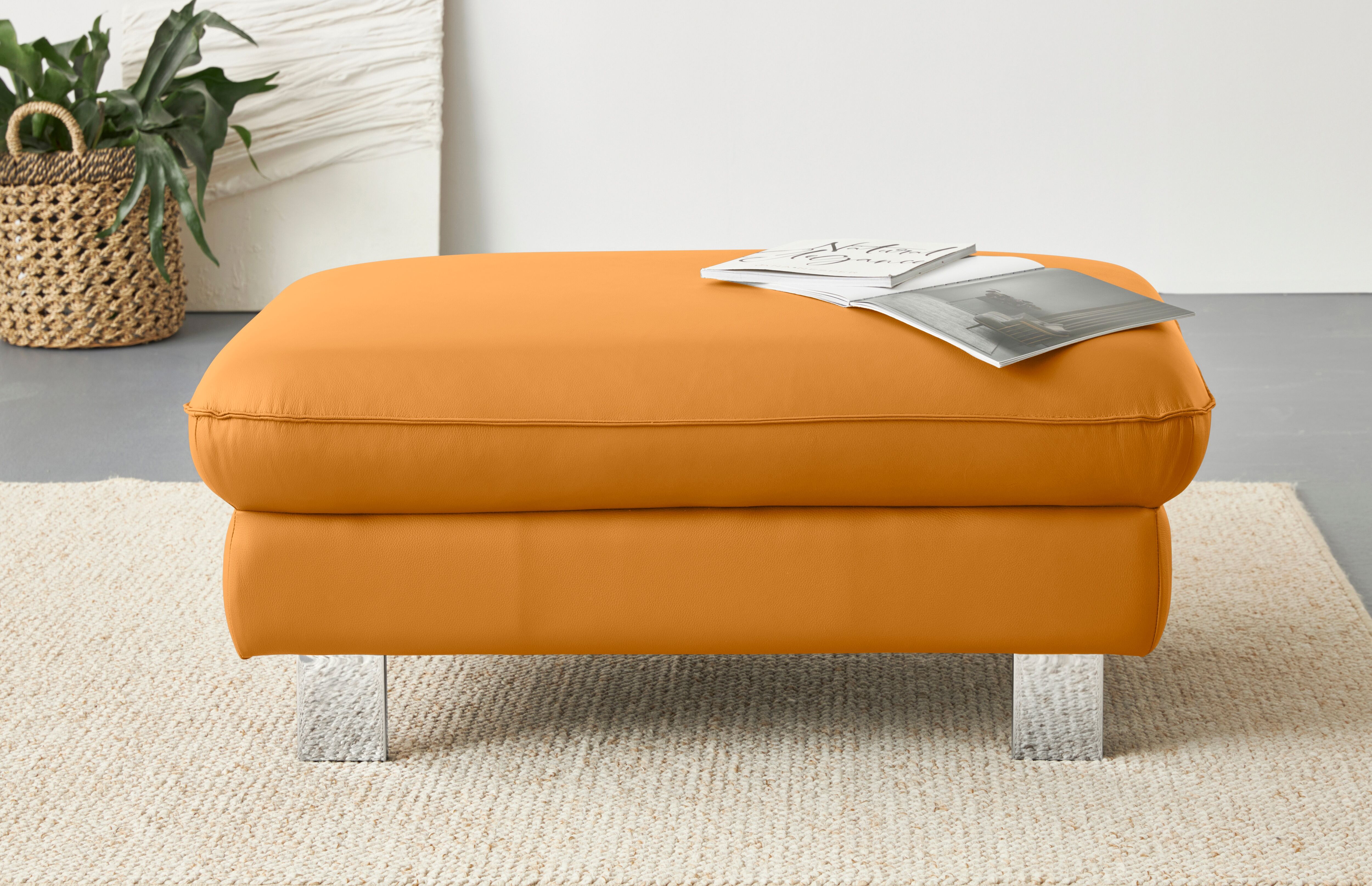 Hocker COTTA "Driver", braun (amber), B:101cm H:46cm T:65cm, 100% Echtleder, Hocker, Hocker, mit edlen Metallfüssen amber B/H/T: 101cm x 46cm x 65cm, Leder PAMPAS