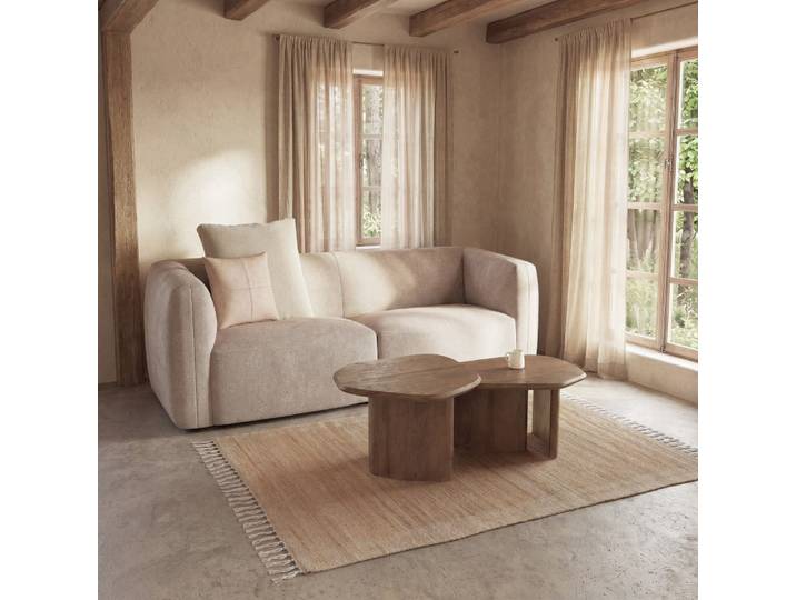 Set aus 2 ineinander schiebbaren Couchtischen aus massivem Mangoholz