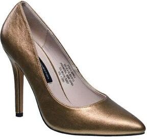 Women's White Mountain Sierra Pump by French Connection in Gold (Size 6 1/2 M)