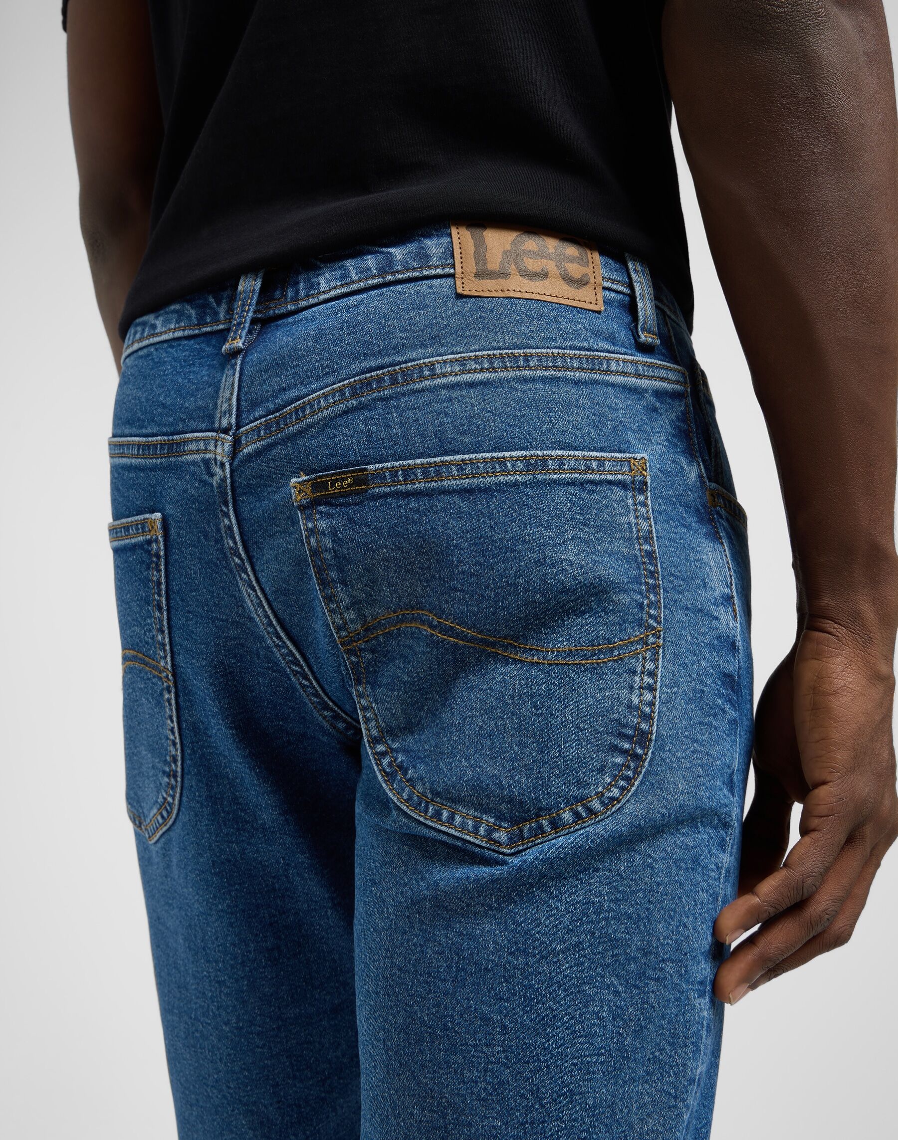 Straight-Jeans LEE "BROOKLYN", Herren, Gr. 34, Länge 32, blau (belmont), Denim/Jeans, Obermaterial: 99% Baumwolle, 1% Elasthan, normal lang, Jeans Straight-Jeans belmont 34, Länge 32