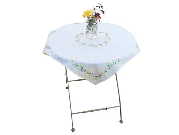 Trimits Borduurpakket - Tafelkleed - Inclusief Bedrukte Stof, Draden, Naald & Instructies, 80 x 80cm, Daisy Chain