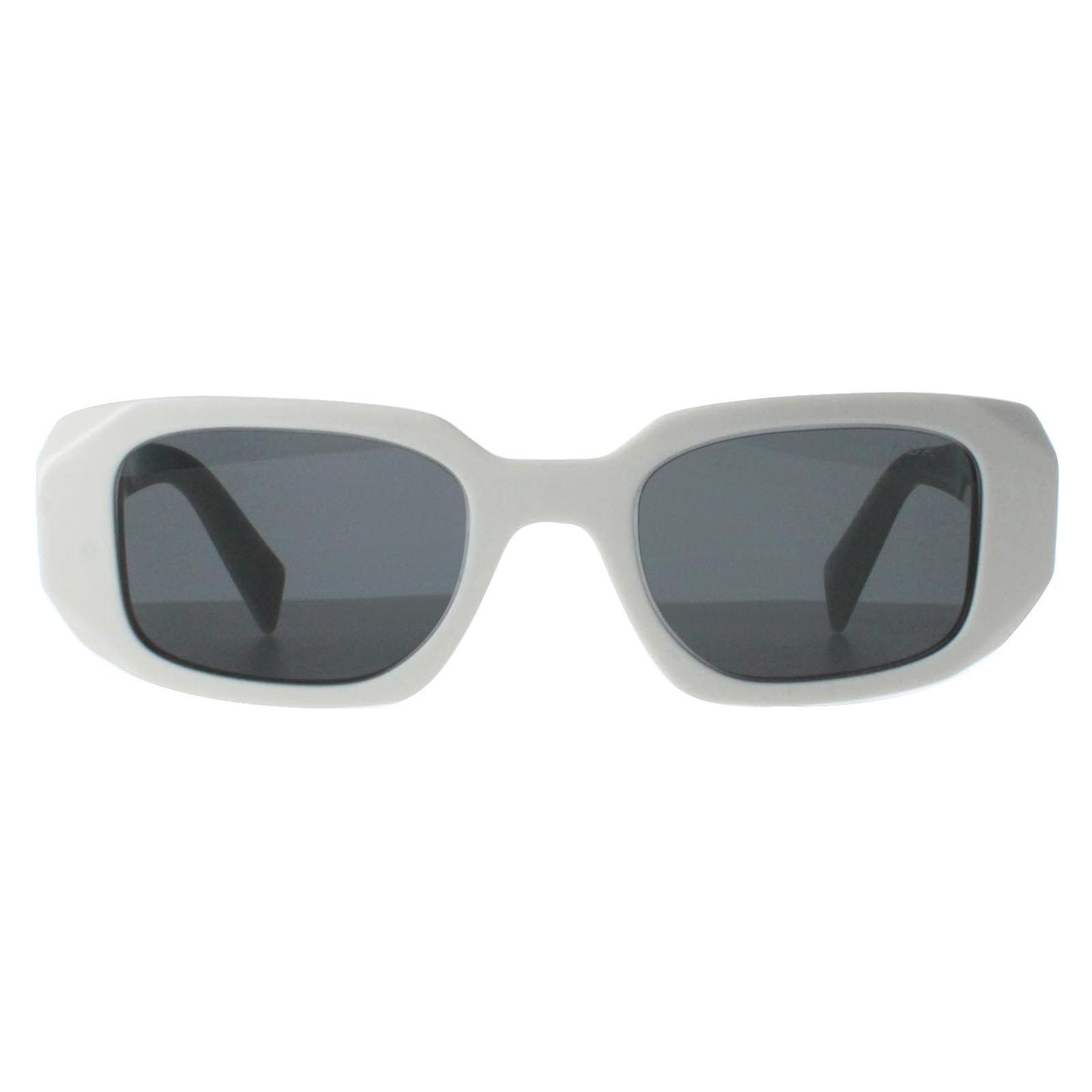 Prada PR17WS 1425S0 talk donkergrijs zonnebril