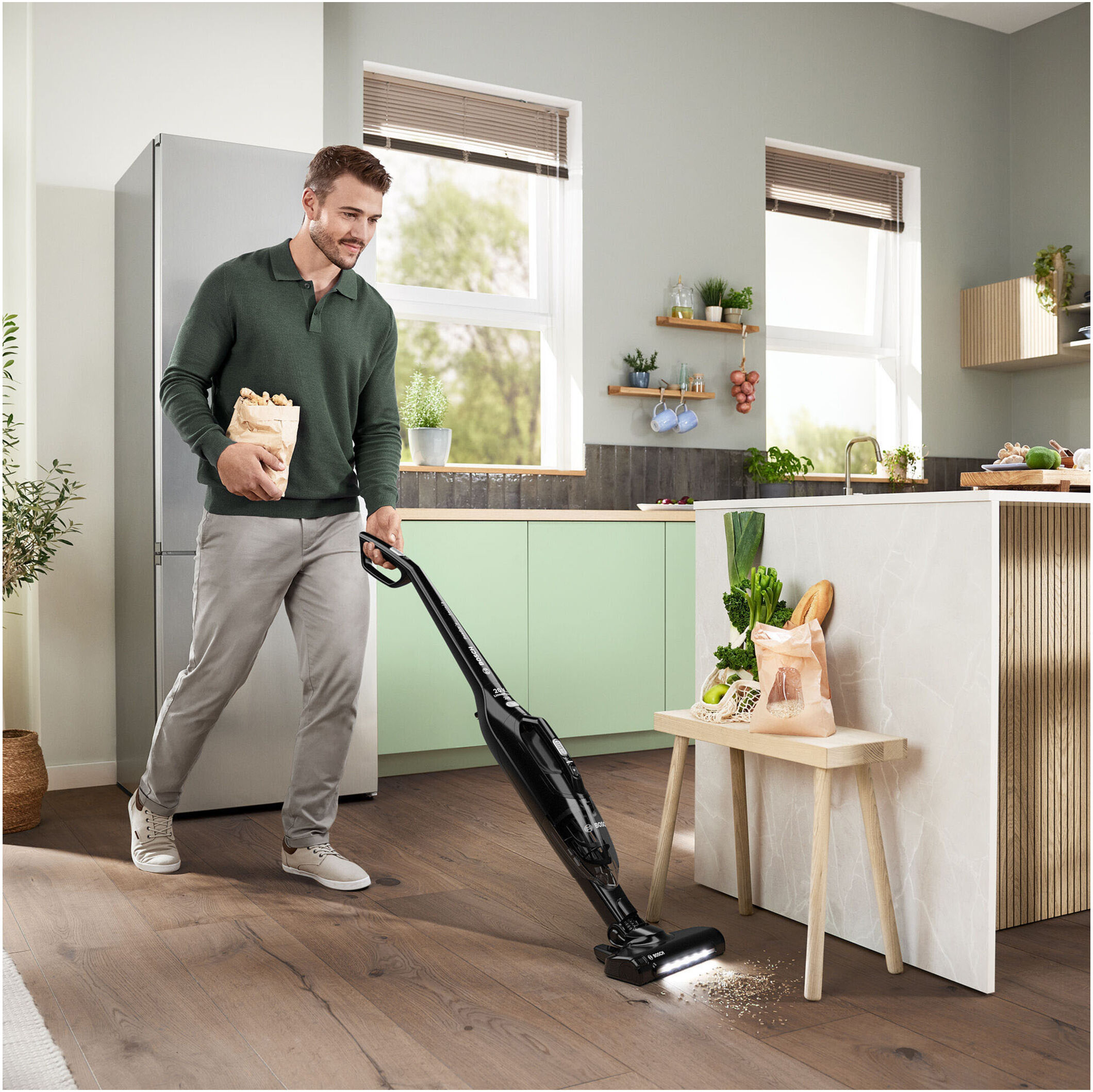 Bosch Readyy BBHL2LED dark night 20 V 2in1, inkl. LED Bürste