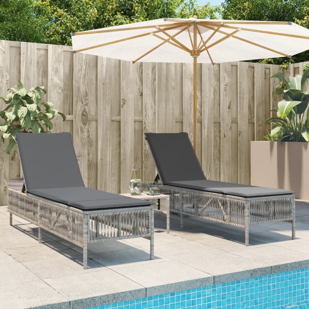 Maison Exclusive - Sonnenliegen 2 Stk. mit Tisch Hellgrau Poly Rattan