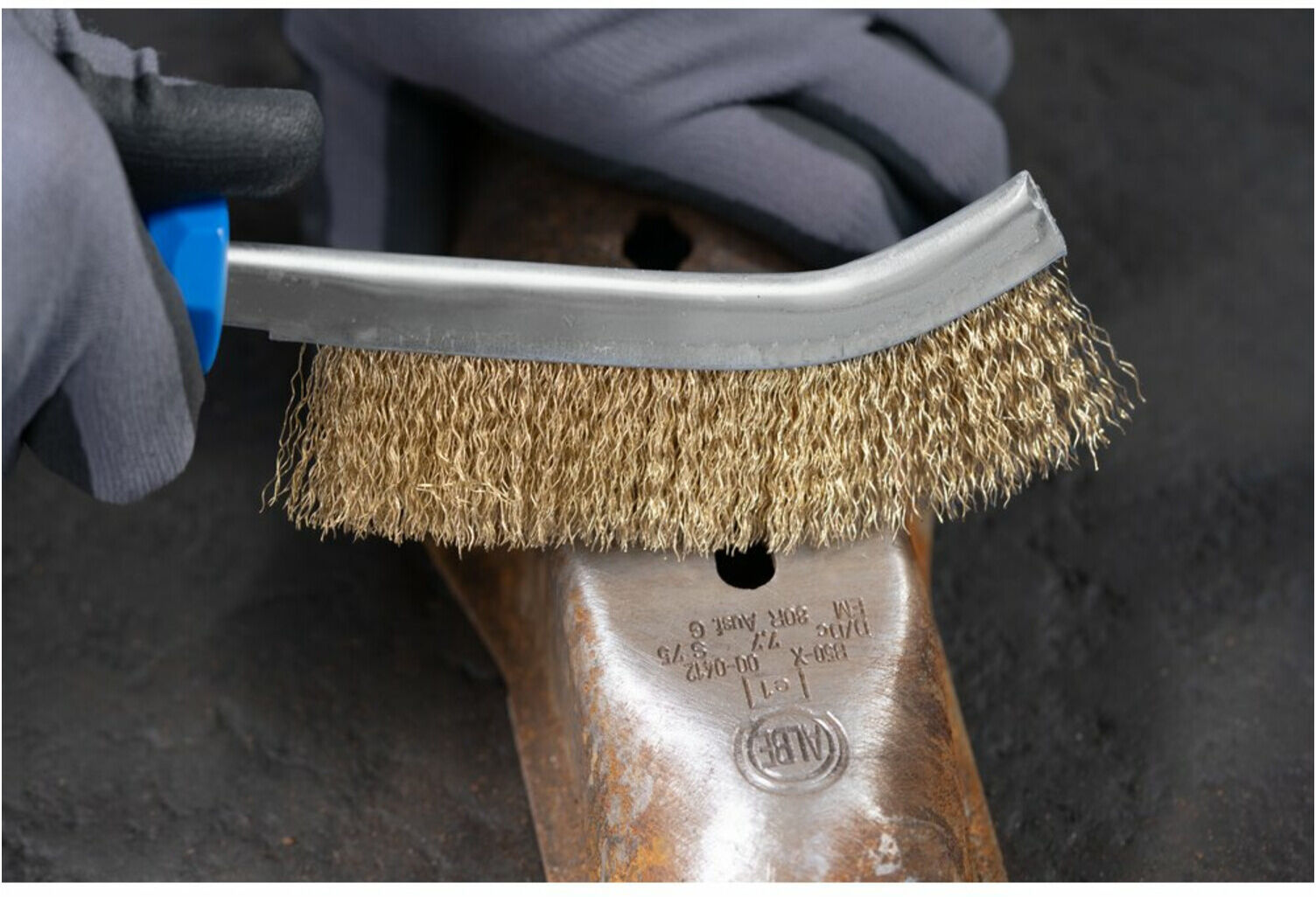 PFERD TOOLS Handbürste gebogen HBG 1reihig Stahl-Draht-Ø0,30 (10) (43660001)