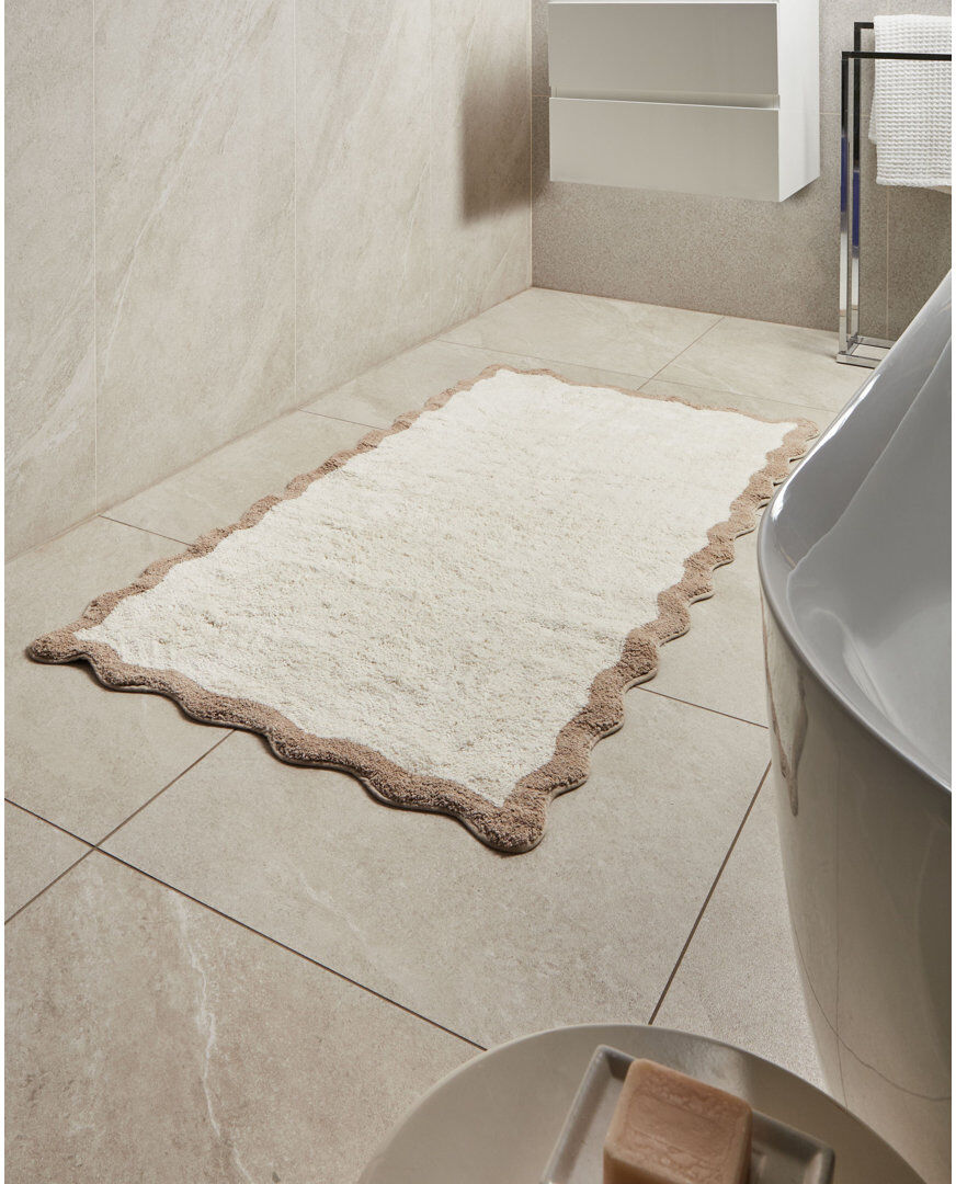 17 Stories Non-Slip Bath Mat Beige/Brown 150cm L x 80cm W