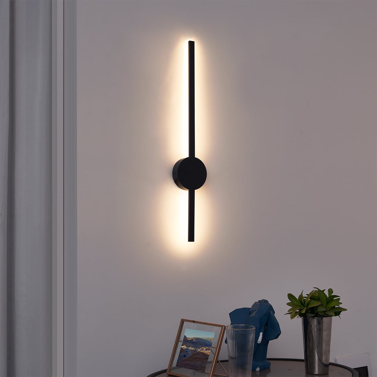 QAZQA Moderne LED wandlamp zwart 60cm