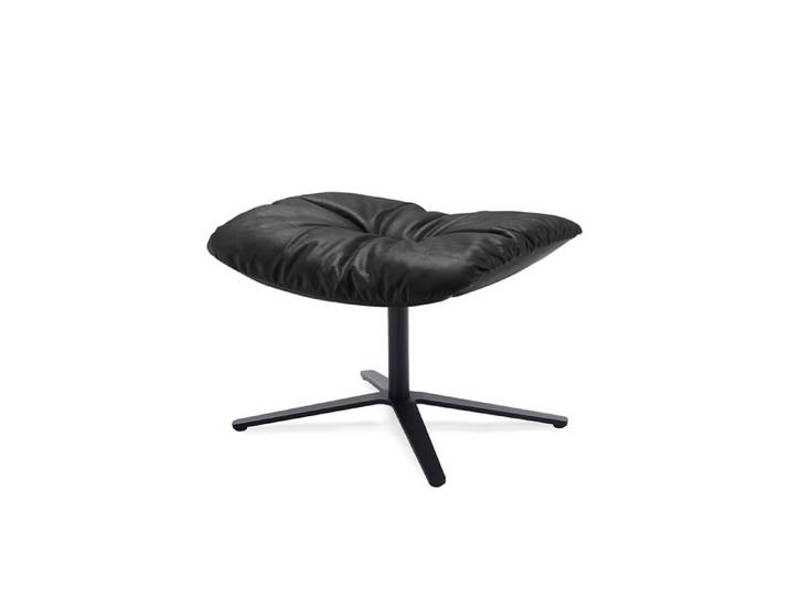 Ottoman Leya Freifrau schwarz, Designer Hoffmann Kahleyss Design, 62x40x51 cm