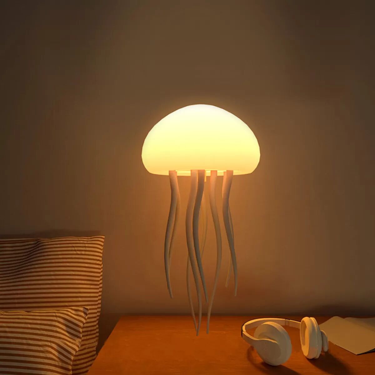 INF Soundgesteuerte Quallenlampe - Mehrfarbiger Farbverlauf - Hängende Version