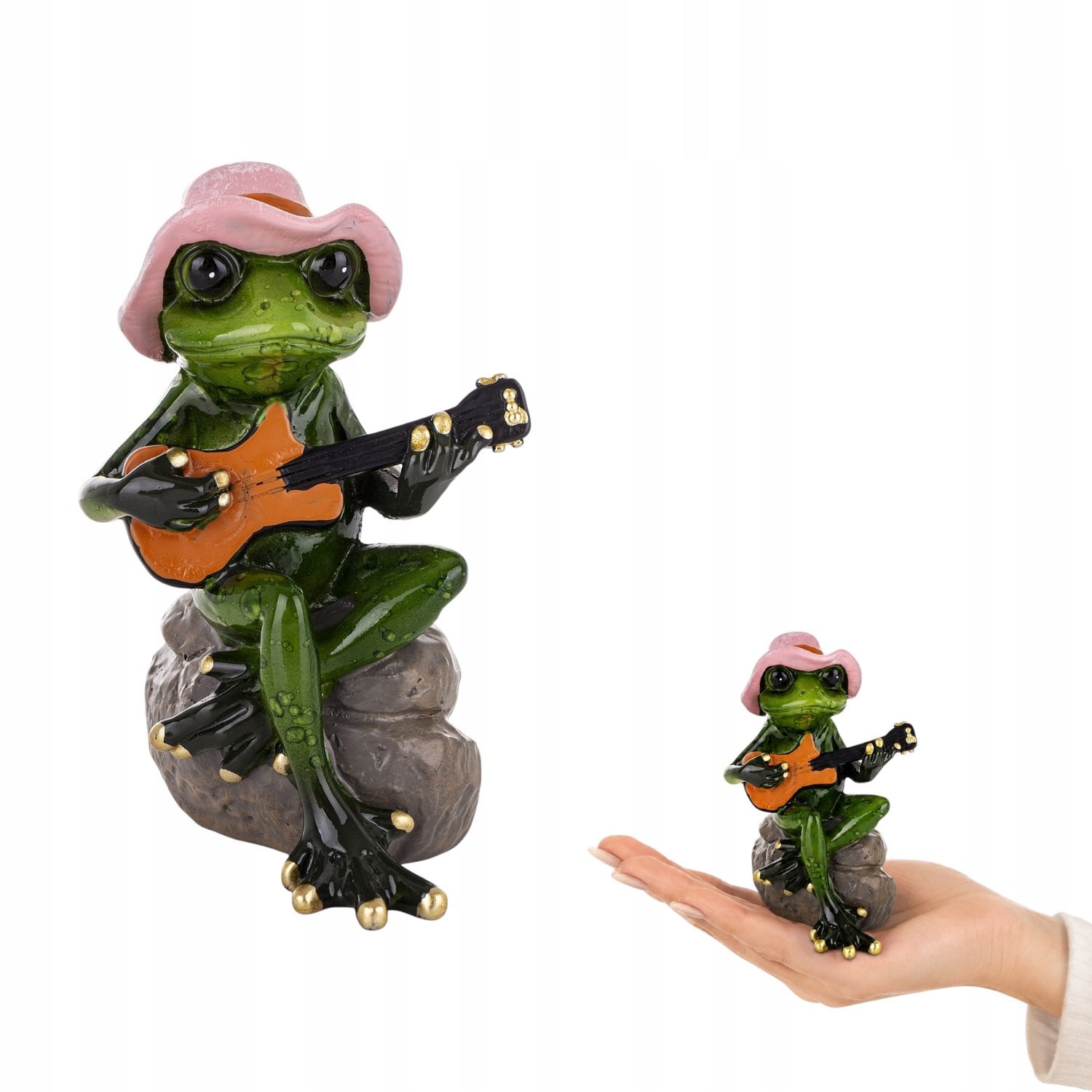 Grappige groene kikker met gitaar als decoratief figuur voor op tafel