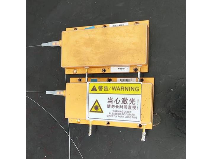Laser infrarouge pompé 120w, haute puissance, avec atténuation de fibres, petite Machine de démontage