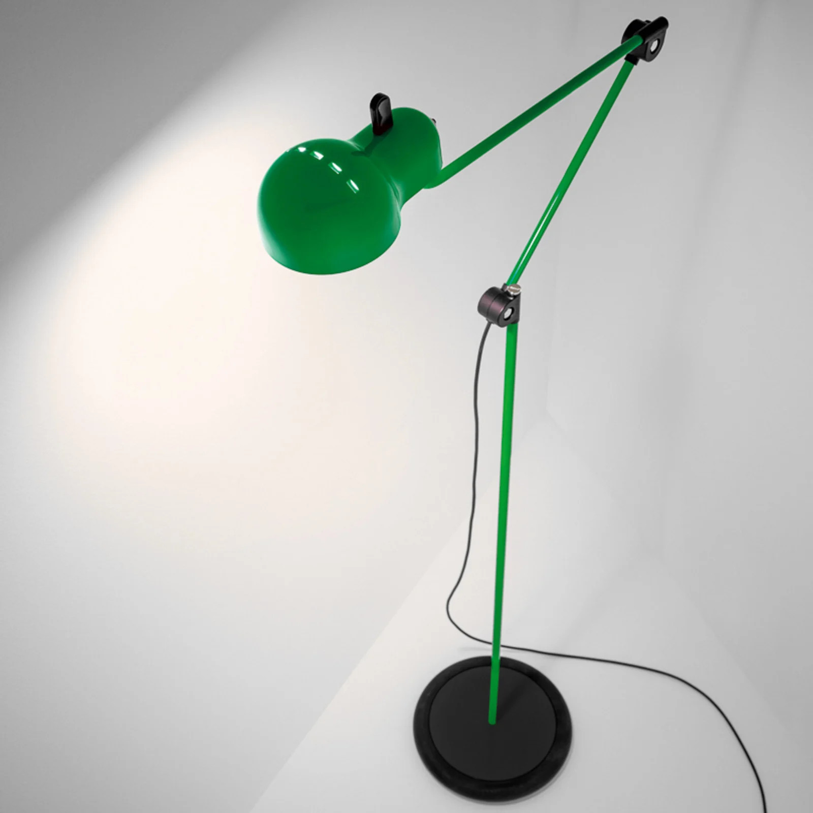 Stilnovo Topo LED vloerlamp, groen, Hoogte: 140 cm