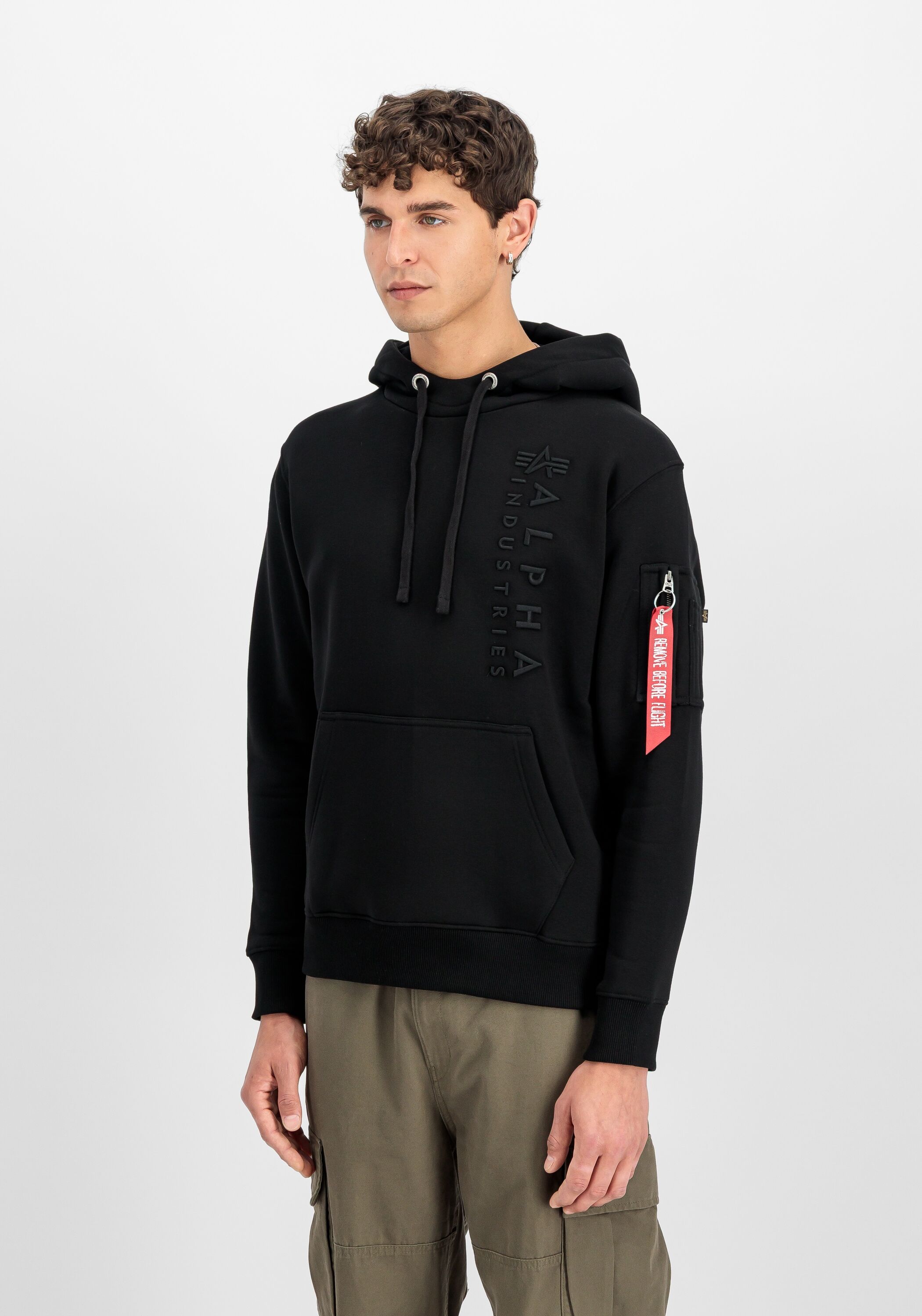 Hoodie ALPHA INDUSTRIES "Embroidery Hoodie", Herren, Gr. M, schwarz, Obermaterial: 80% Baumwolle, 20% Polyester, regular fit, Sweatshirts Hoodie schwarz M